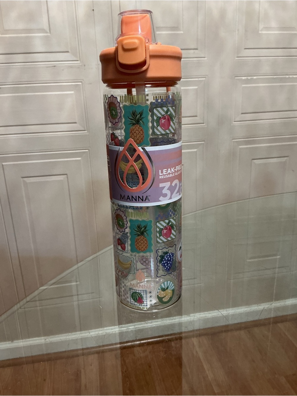 Brand New MANNA Leakproof Glass Water Bottle - 32oz